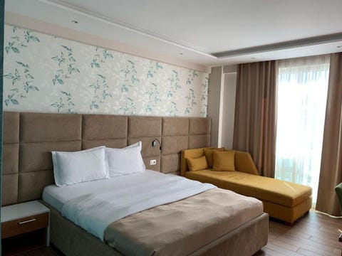 Albanian Star Hotel 3 av 10