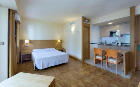 Apartamentos MS Puerto Marina 7 av 8