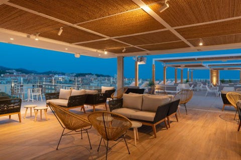 L'Azure Hotel 13 av 18