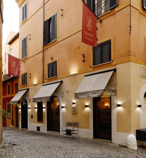 Trevi Hotel 1 av 9