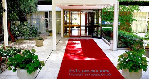 Bluesun Hotel Maestral 2 av 14