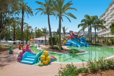 Iberostar Waves Ciudad Blanca 7 av 18