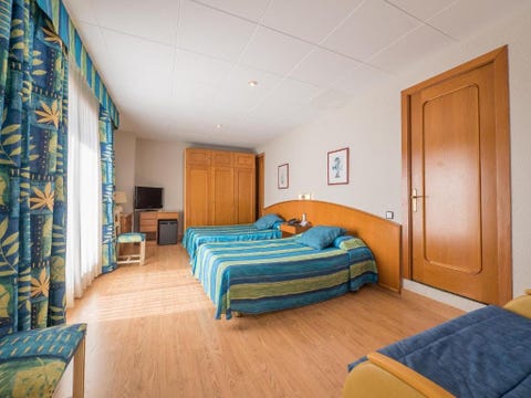 Hotel Checkin Garbi 8 av 9