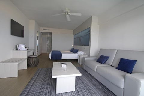 BG Tonga Tower Design Hotel and Suites 10 av 14