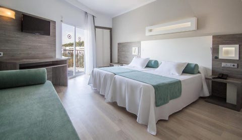 Fergus Bermudas Hotel 8 av 11