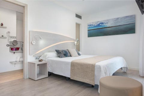 Som Llaut Boutique Hotel 9 av 16