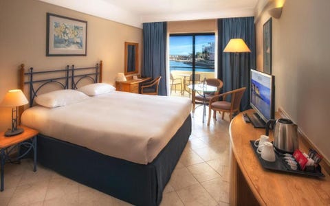 Verdi St. George's Bay Marina 3 av 5