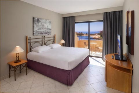 Verdi St. George's Bay Marina 4 av 5