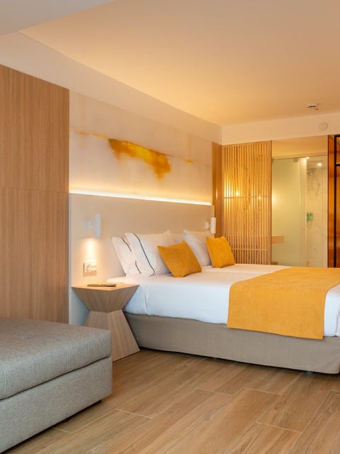 L'Azure Hotel 6 av 18