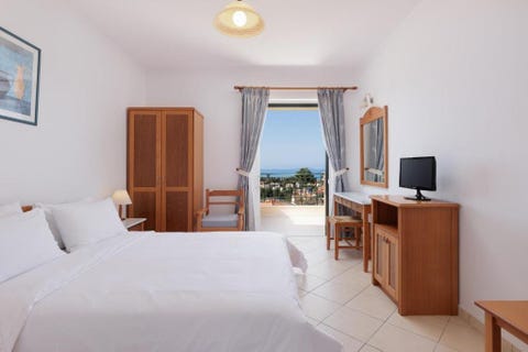 Century Resort Hotel 16 av 17