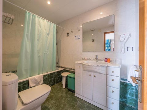 Hotel Checkin Garbi 9 av 9