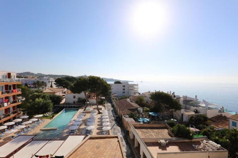 Hotel Clumba by Serrano Hotels 2 av 12