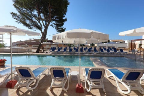 Hotel Clumba by Serrano Hotels 4 av 12