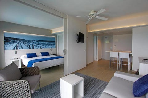 BG Tonga Tower Design Hotel and Suites 11 av 14
