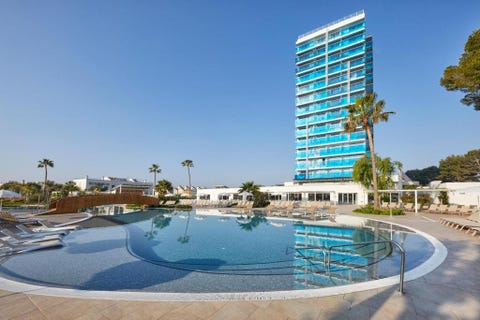 BG Tonga Tower Design Hotel and Suites 3 av 14