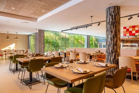 L'Azure Hotel 10 av 18