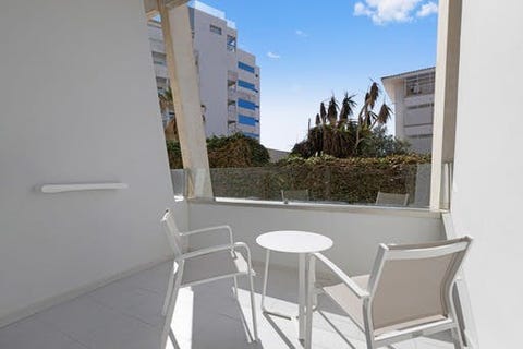 Fontanellas Playa Aparthotel 16 av 22