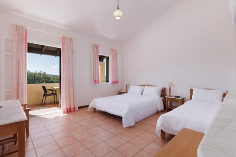 Century Resort Hotel 14 av 17