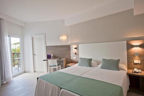 Fergus Bermudas Hotel 6 av 11