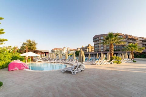 Seamelia Beach Resort Hotel & Spa 2 av 10
