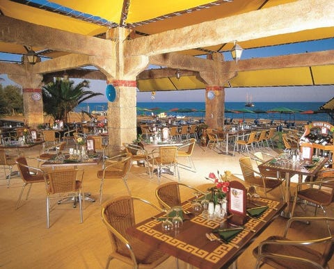 Adora Resort Hotel 2 av 5