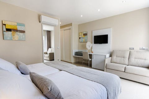 Sanom Beach Resort - Adults Only 5 av 12