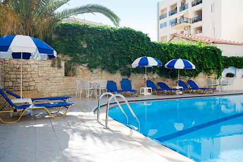 Ilios Beach 3 av 18