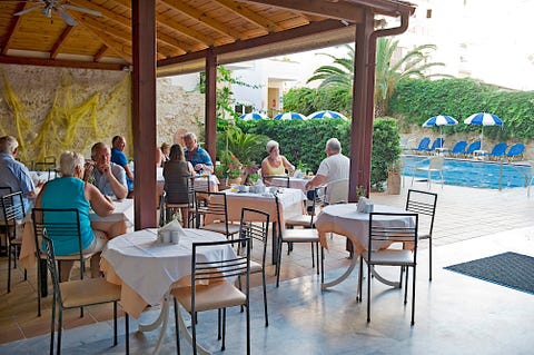 Ilios Beach 8 av 18