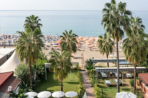 Elysee Beach Hotel 13 av 14