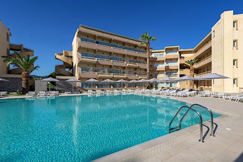 Sun Beach Hotel 7 av 15