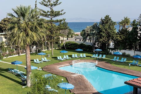 Matoula Beach 1 av 25