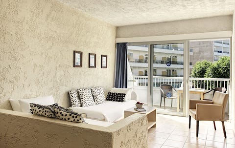 The Apartments 1 av 6