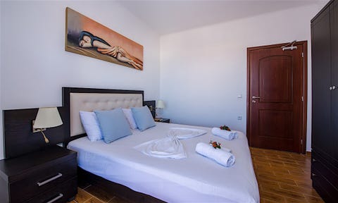 Lilium Hotel 7 av 13