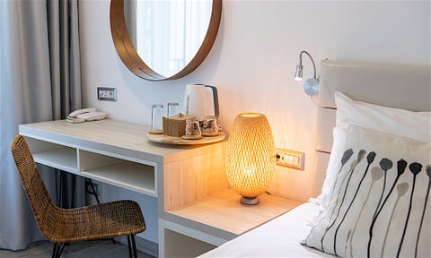 iHotel 6 av 26