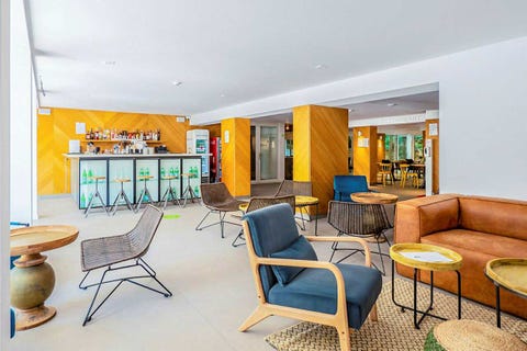 Ibis Styles Golden Sands 24 av 27