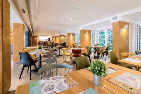 Ibis Styles Golden Sands 3 av 27