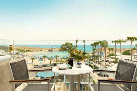 Anonymous Beach Hotel 4 av 24