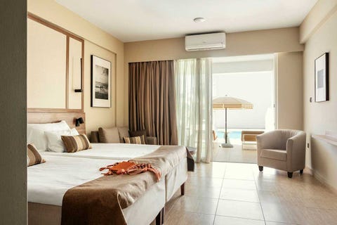 Sunprime Ayia Napa Suites 15 av 50