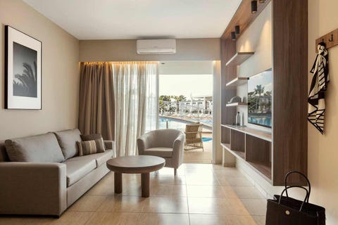 Sunprime Ayia Napa Suites 42 av 50