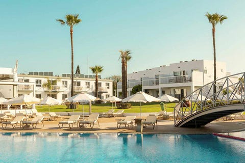 Sunprime Ayia Napa Suites 8 av 50