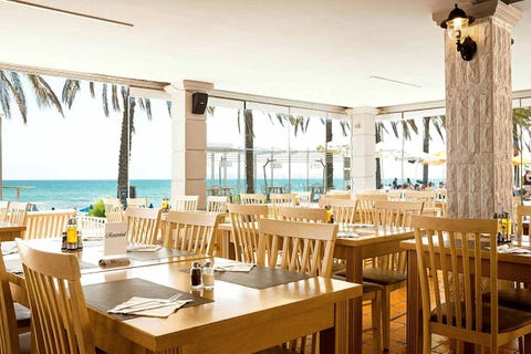 Alexandra Beach 6 av 50