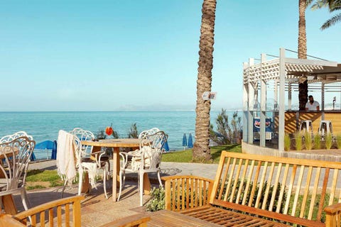 Alexandra Beach 12 av 50