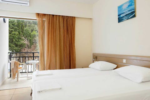 Hotel Plaza 4 av 30