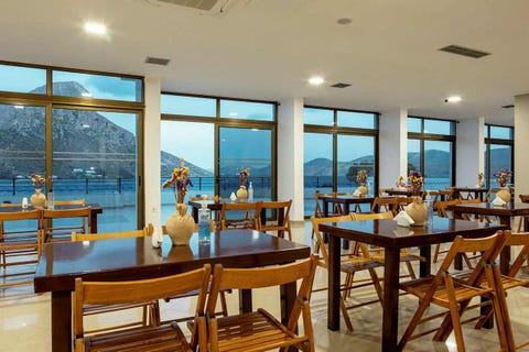 Hotel Plaza 15 av 30