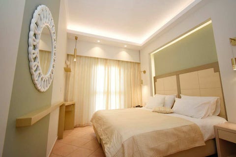 Elena Village 9 av 34