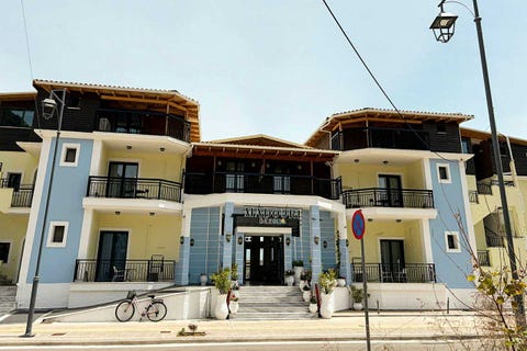 Madouri Beach Hotel 9 av 9