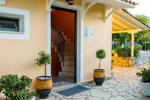 Akti Studios 7 av 22