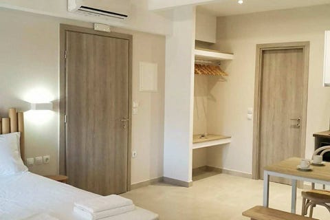 Kipos Suites 12 av 22