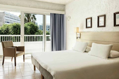 The Apartments 13 av 14