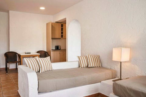 The Apartments 10 av 14